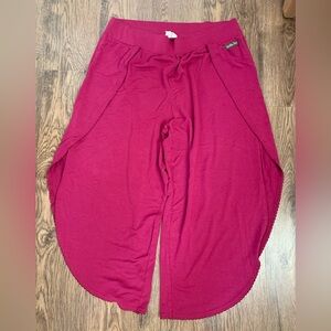 Matilda Jane pants size Md